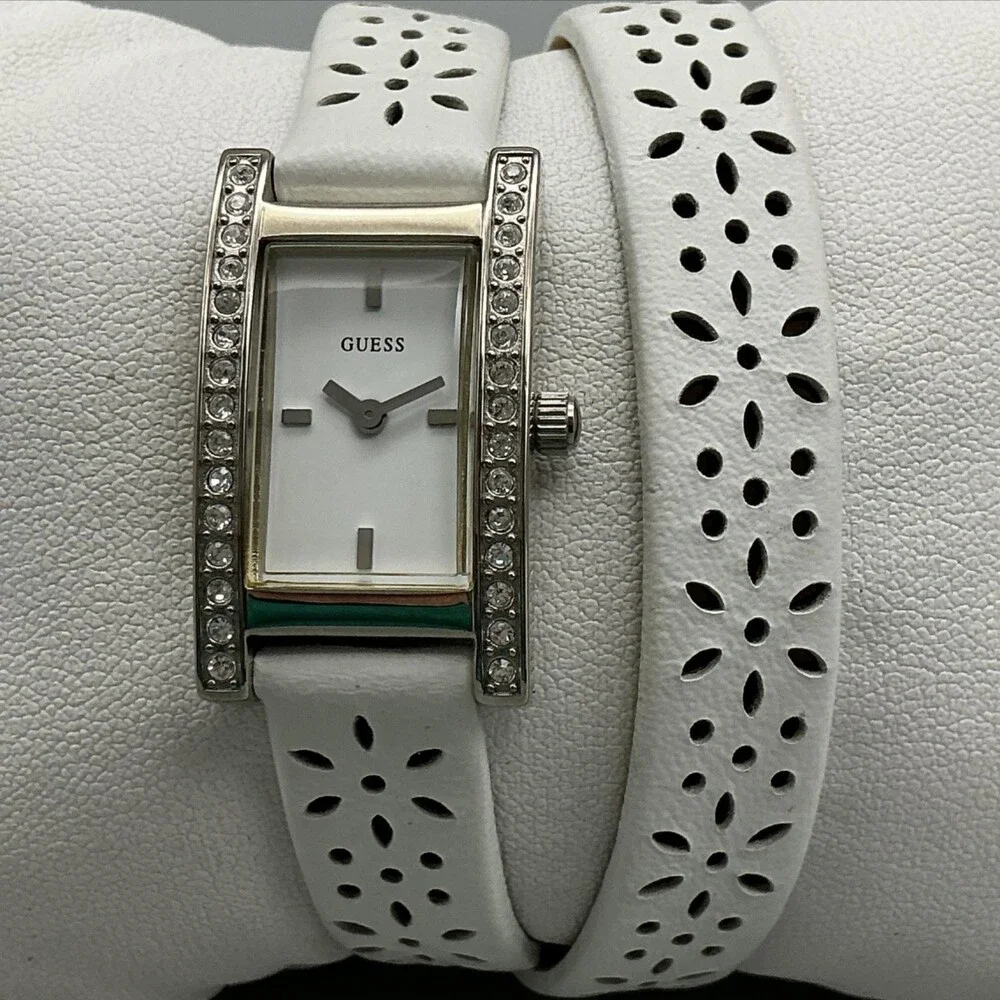 Guess Womens Watch 18mm Silver Tone White Dial Crystals Leather Wrap New Battery